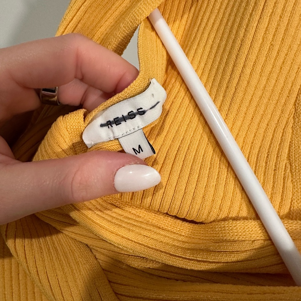 Yellow Ribbed Cross top - Picture 2 of 2